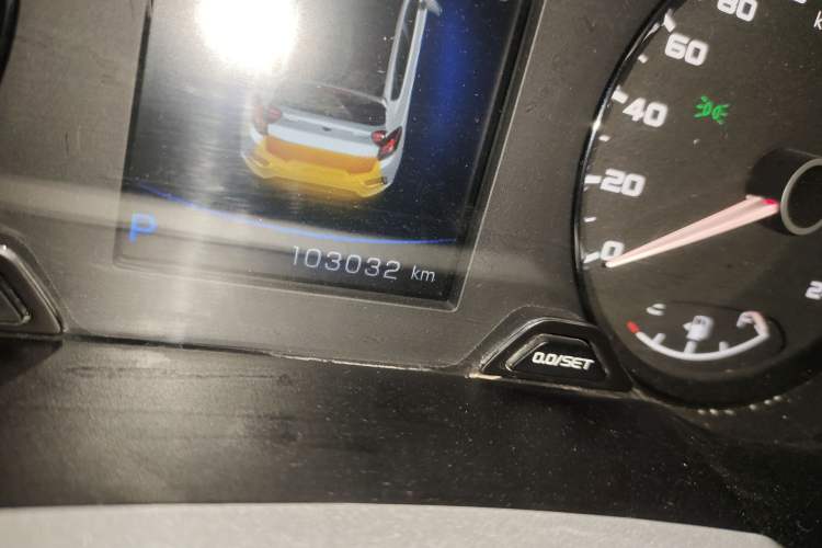 Used Geely Auto Emgrand GS 2019 1.4T CVT Edition Odometer Close Up