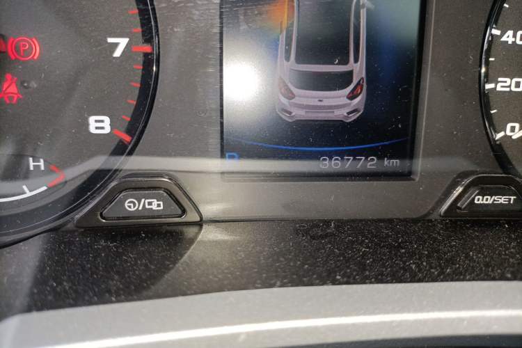 Used Geely Auto Emgrand GS 2019 1.4T CVT Active Odometer Close Up