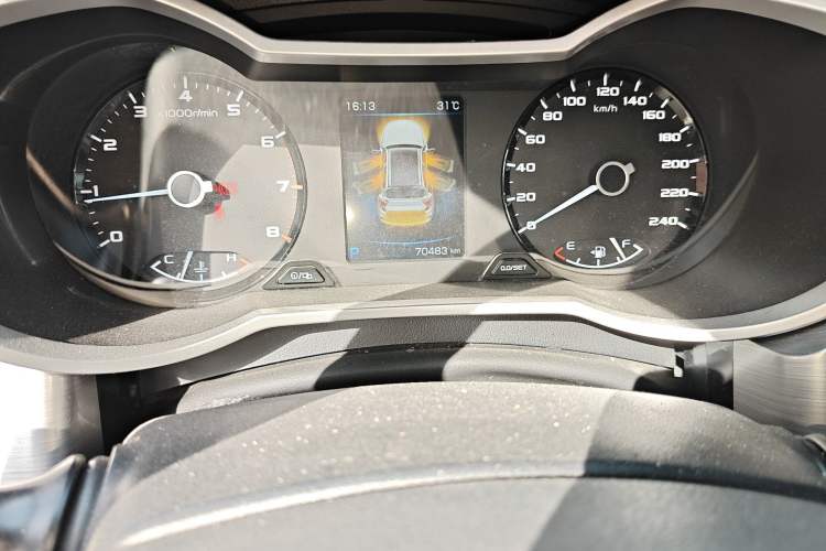 Used Geely Auto Emgrand GS 2019 1.4T CVT Edition Odometer Close Up