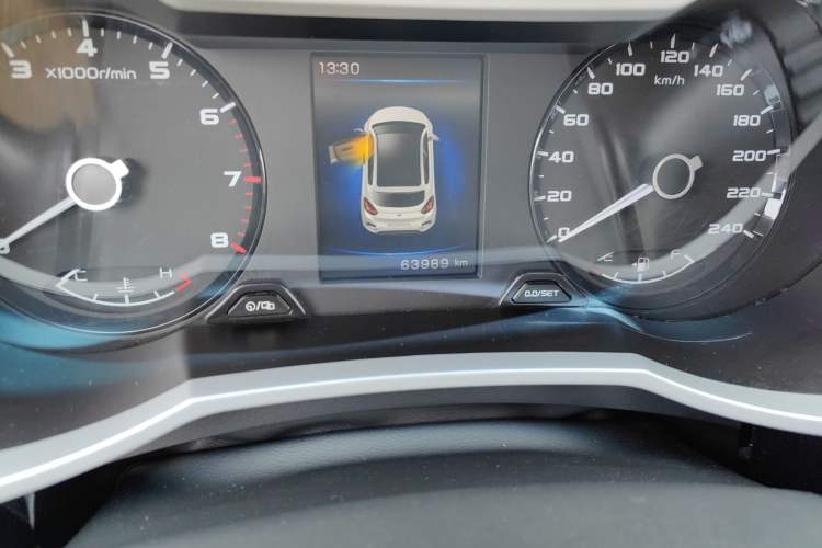 Used Geely Auto Emgrand GS 2019 1.4T CVT Edition Odometer Close Up