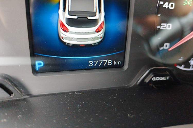 Used Geely Auto Emgrand GS 2019 1.4T CVT Edition Odometer Close Up