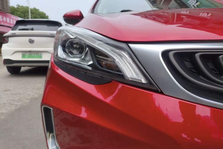Used Geely Auto Emgrand GS 2019 1.5TD DCT Active 260T Right Front Headlight