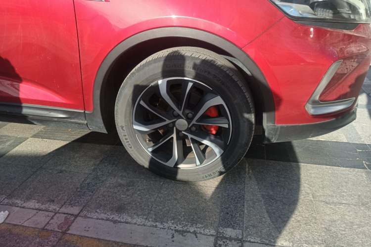 Used Geely Auto Emgrand GS 2019 1.4T CVT Active Right Front Wheel Hub