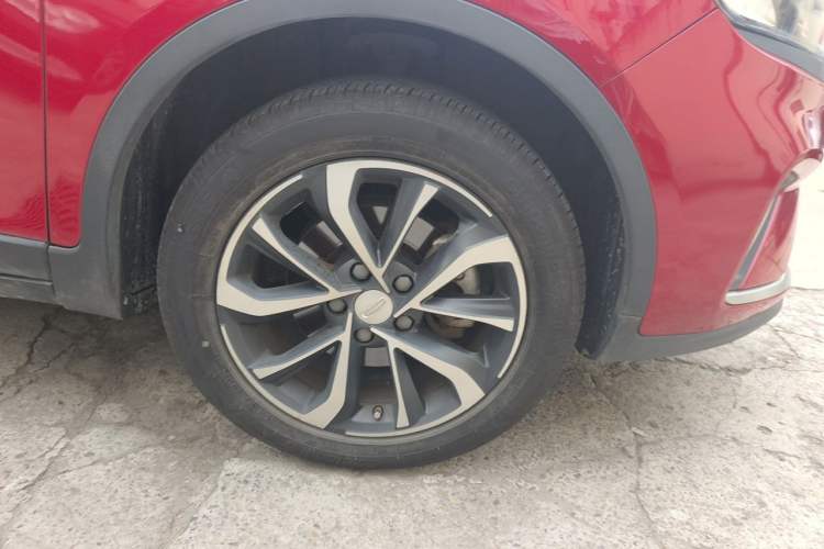 Used Geely Auto Emgrand GS 2019 1.4T CVT Yar Pro Right Front Wheel Hub