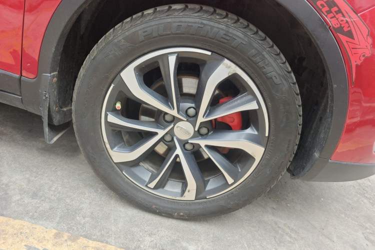 Used Geely Auto Emgrand GS 2019 1.4T CVT Active Right Front Wheel Hub