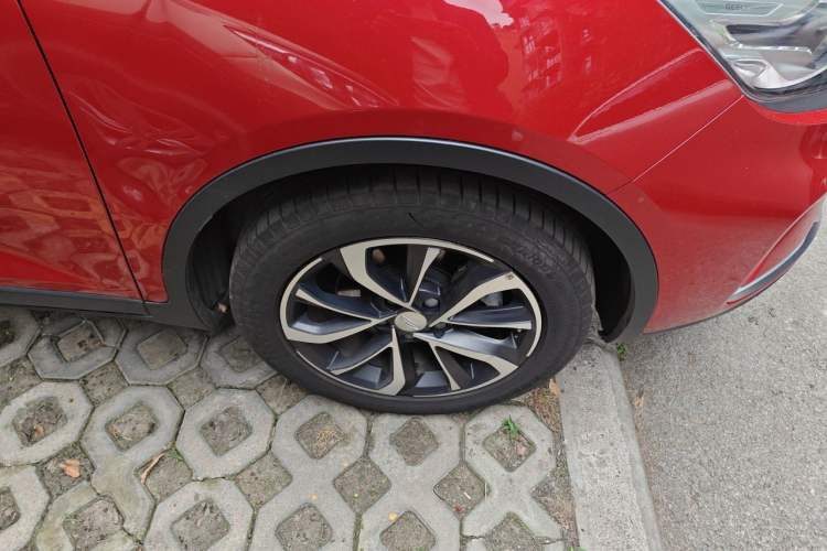 Used Geely Auto Emgrand GS 2019 1.4T CVT Edition Right Front Wheel Hub