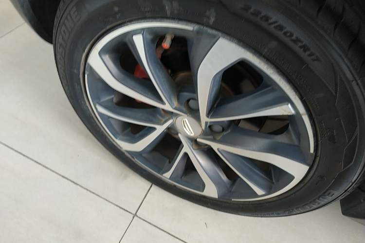 Used Geely Auto Emgrand GS 2019 1.5TD DCT Active 260T Right Rear Wheel Hub