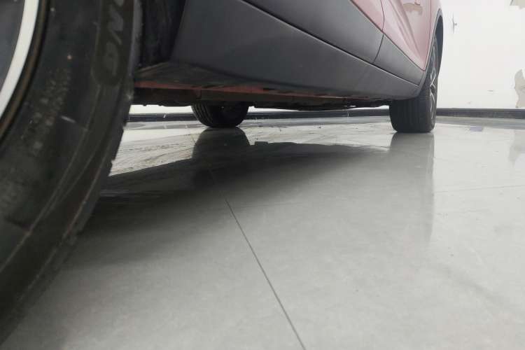 Used Geely Auto Emgrand GS 2019 1.4T CVT Edition Right Side Sill