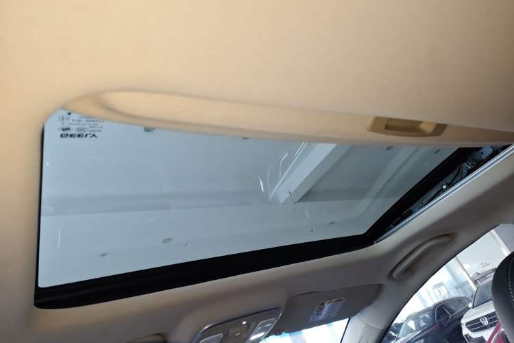 Used Geely Auto Emgrand GS 2019 1.4T CVT Edition Headliner