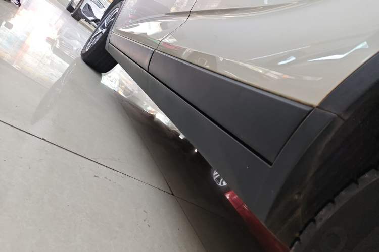 Used Geely Auto Emgrand GS 2019 1.4T CVT Edition Left Side Sill