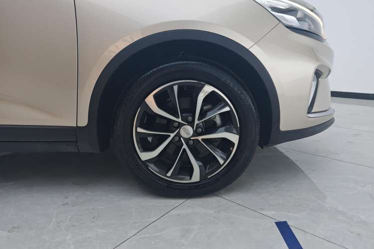 Used Geely Auto Emgrand GS 2019 1.4T CVT Edition Right Front Wheel Hub