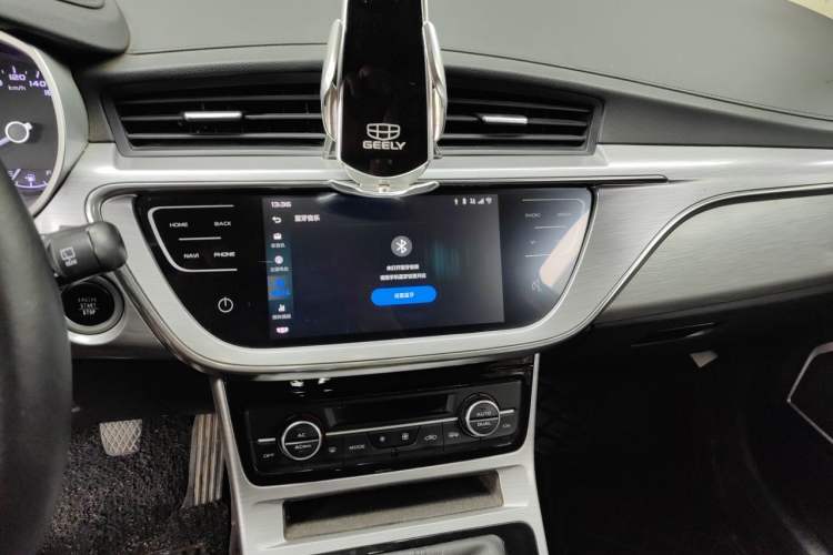 Used Geely Auto Emgrand GS 2019 1.4T Manual Ya Audio And AC Panel