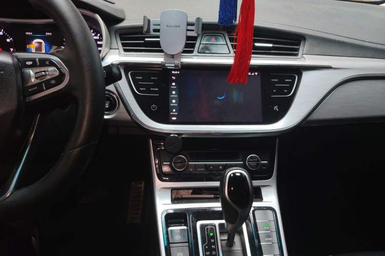 Used Geely Auto Emgrand GS 2019 1.4T CVT Active Audio And AC Panel