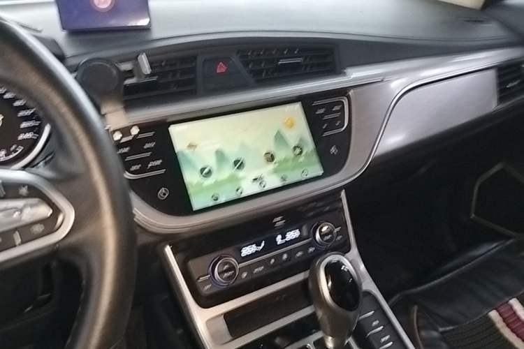 Used Geely Auto Emgrand GS 2019 1.4T CVT Edition Audio And AC Panel