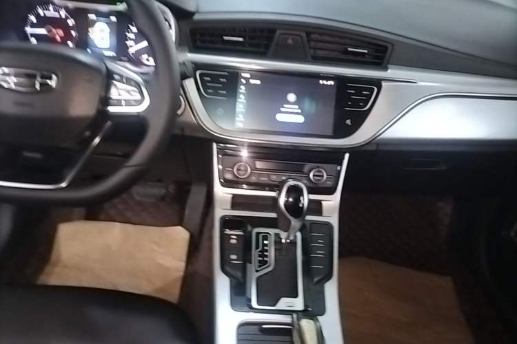 Used Geely Auto Emgrand GS 2019 1.4T CVT Edition Audio And AC Panel