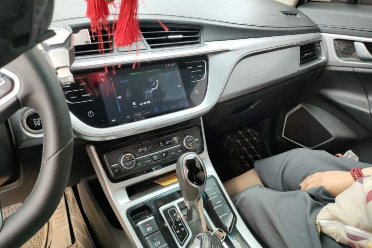 Used Geely Auto Emgrand GS 2019 1.4T CVT Active Audio And AC Panel