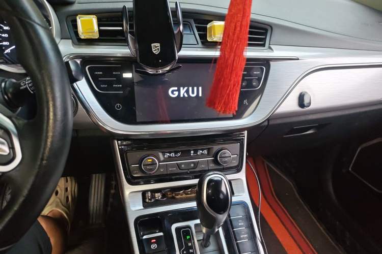 Used Geely Auto Emgrand GS 2019 1.4T CVT Edition Audio And AC Panel