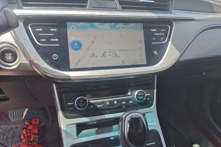 Used Geely Auto Emgrand GS 2019 1.4T CVT Edition Audio And AC Panel