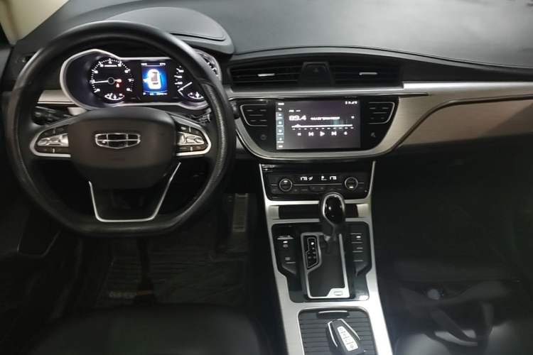 Used Geely Auto Emgrand GS 2019 1.4T CVT Active Center Console
