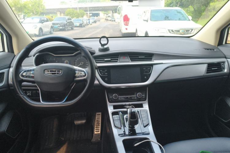 Used Geely Auto Emgrand GS 2019 1.5TD DCT Active 260T Center Console
