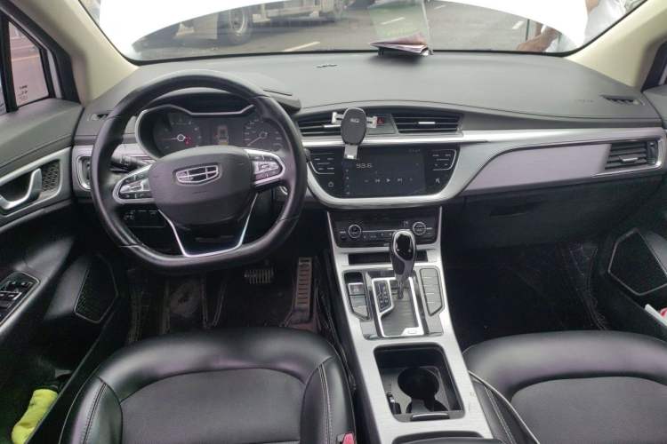 Used Geely Auto Emgrand GS 2019 1.4T CVT Active Center Console