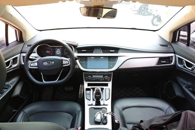 Used Geely Auto Emgrand GS 2019 1.5TD DCT Active 260T Center Console