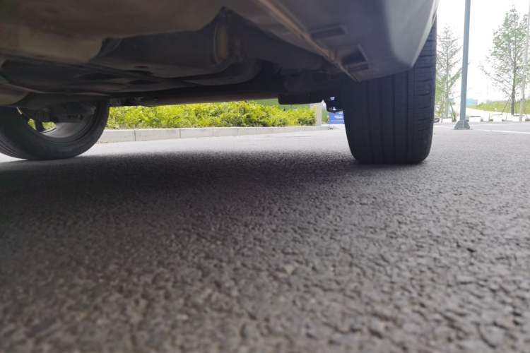 Used Geely Auto Emgrand GS 2019 1.4T CVT Edition Chassis Rear Left