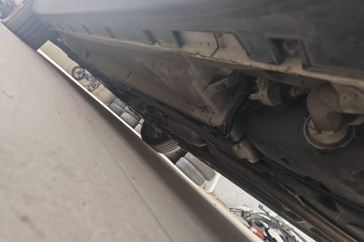 Used Geely Auto Emgrand GS 2019 1.4T CVT Edition Chassis Rear Left