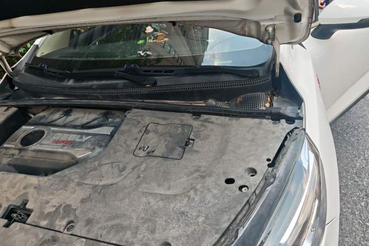 Used Geely Auto Emgrand GS 2019 1.4T CVT Edition Engine Bay Left