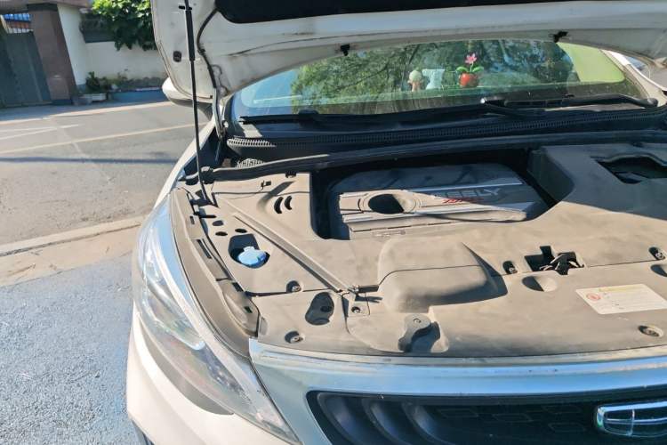Used Geely Auto Emgrand GS 2019 1.4T CVT Edition Engine Bay Right