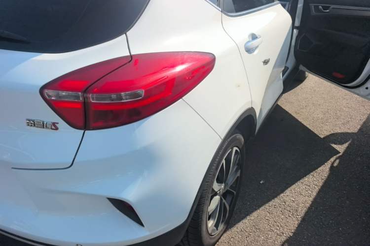 Used Geely Auto Emgrand GS 2019 1.4T Manual Ya Exterior 3