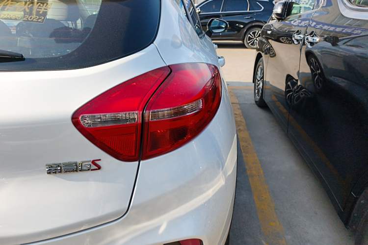 Used Geely Auto Emgrand GS 2019 1.4T CVT Edition Exterior 3