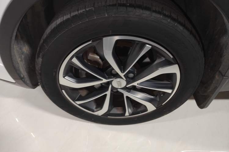 Used Geely Auto Emgrand GS 2019 1.4T CVT Edition Exterior 4