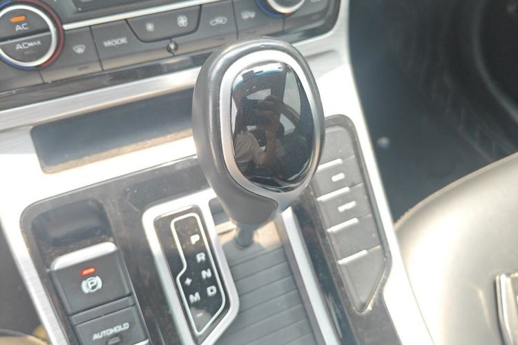 Used Geely Auto Emgrand GS 2019 1.4T CVT Active Gear Lever