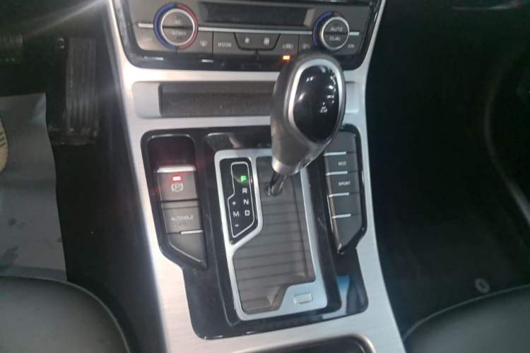 Used Geely Auto Emgrand GS 2019 1.4T CVT Edition Gear Lever