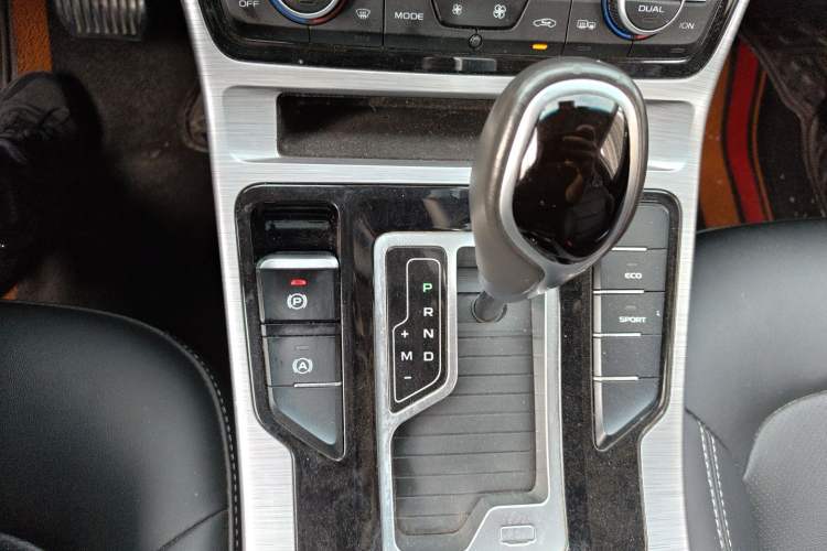 Used Geely Auto Emgrand GS 2019 1.4T CVT Edition Gear Lever