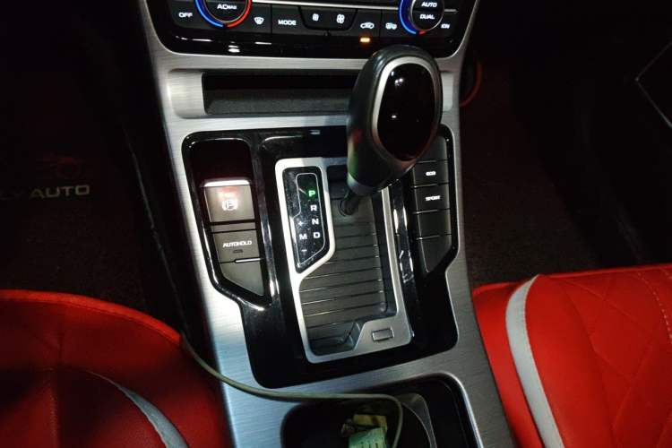 Used Geely Auto Emgrand GS 2019 1.4T CVT Edition Gear Lever