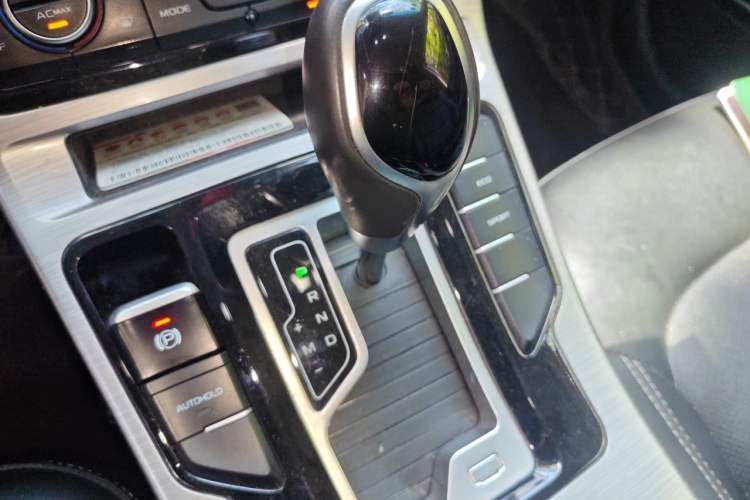 Used Geely Auto Emgrand GS 2019 1.4T CVT Edition Gear Lever