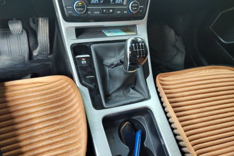 Used Geely Auto Emgrand GS 2019 1.4T Manual Ya Gear Lever