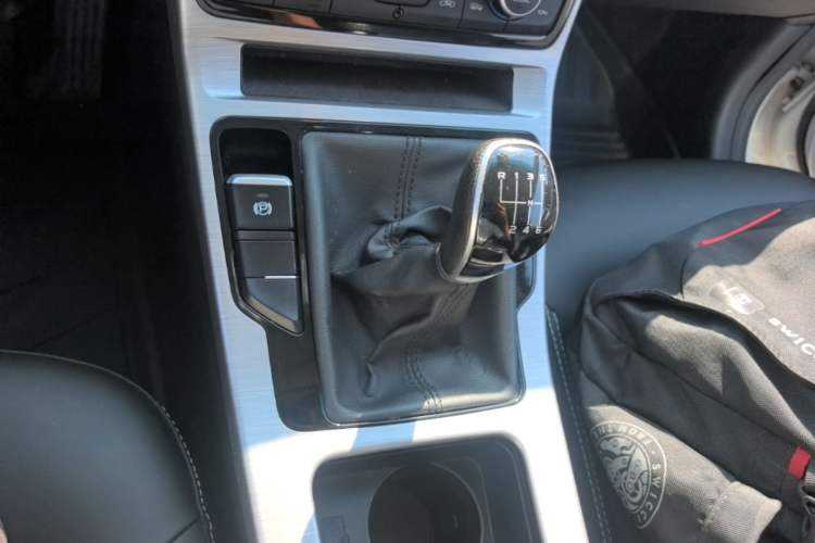 Used Geely Auto Emgrand GS 2019 1.4T Manual Ya Gear Lever