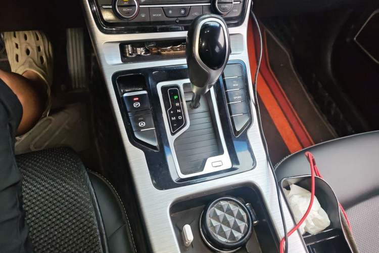 Used Geely Auto Emgrand GS 2019 1.4T CVT Edition Gear Lever