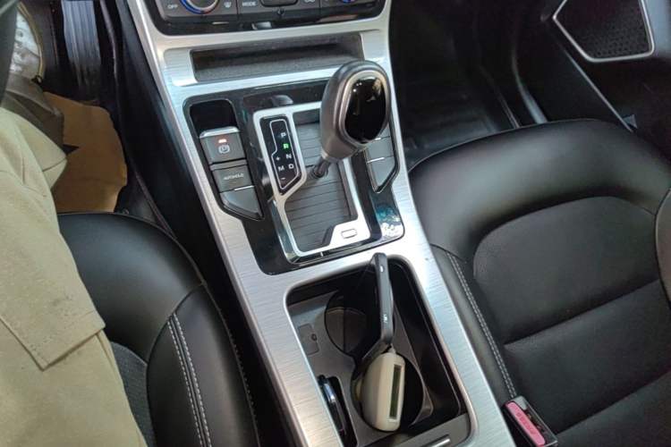 Used Geely Auto Emgrand GS 2019 1.4T CVT Edition Gear Lever