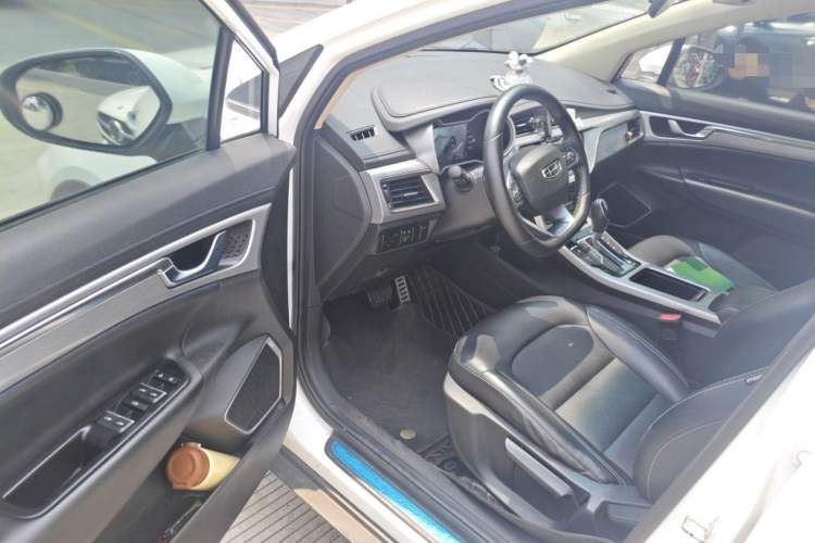 Used Geely Auto Emgrand GS 2019 1.4T CVT Active Interior 1