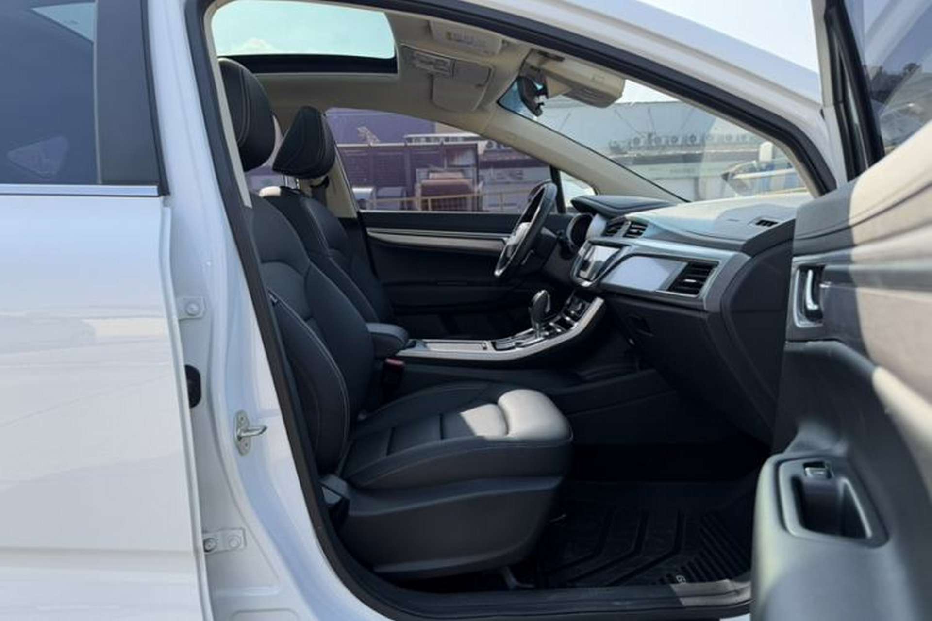 Used Geely Auto Emgrand GS 2019 1.4T CVT Active Interior 10