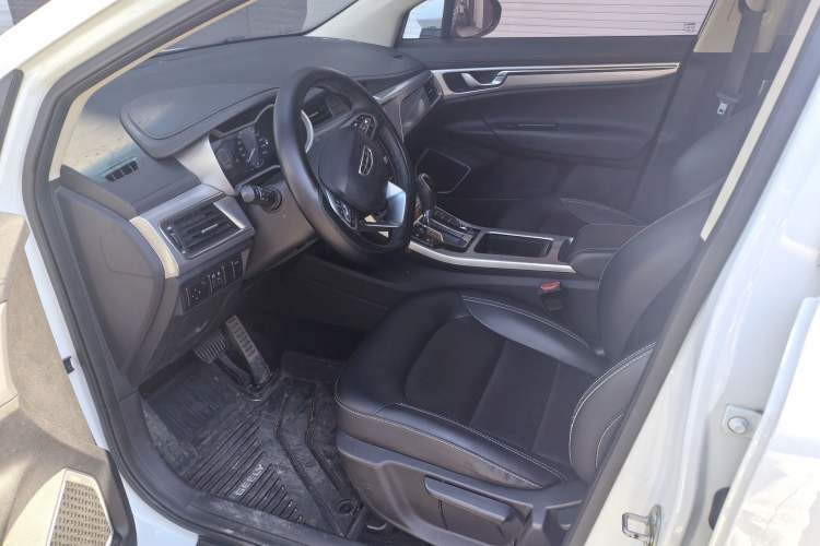 Used Geely Auto Emgrand GS 2019 1.4T CVT Active Interior 2