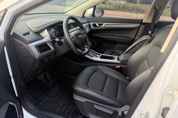 Used Geely Auto Emgrand GS 2019 1.4T CVT Edition Interior 2