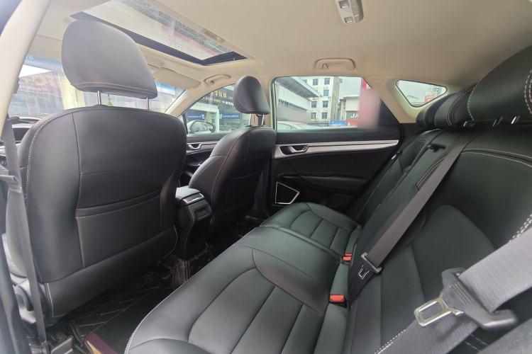 Used Geely Auto Emgrand GS 2019 1.4T CVT Edition Interior 3