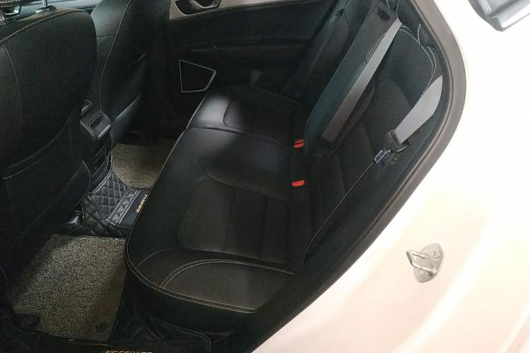 Used Geely Auto Emgrand GS 2019 1.4T CVT Edition Interior 4