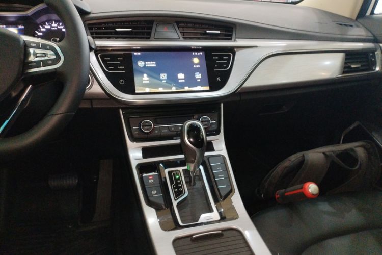 Used Geely Auto Emgrand GS 2019 1.4T CVT Edition Interior 5