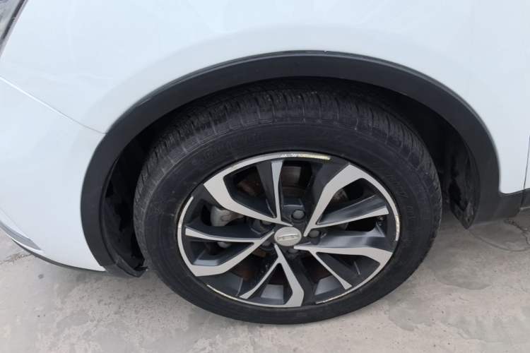 Used Geely Auto Emgrand GS 2019 1.4T CVT Edition Left Front Wheel Hub